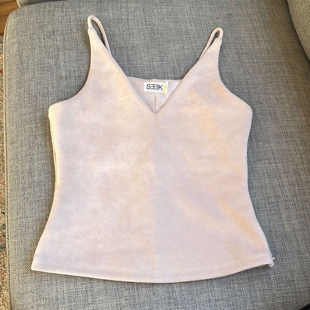 Seek the label top 